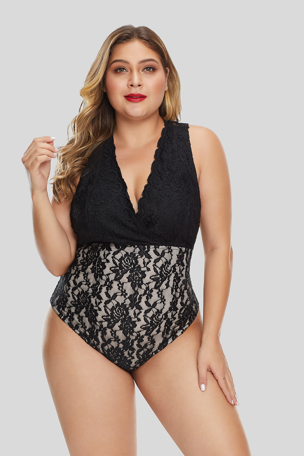 body grande taille dentelle