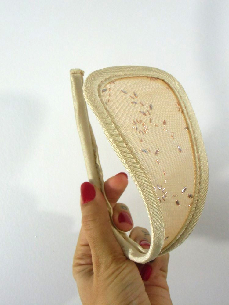 C-string invisible glamour beige motifs dorés