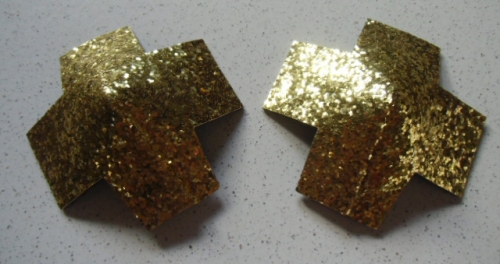 Cache-tétons croix