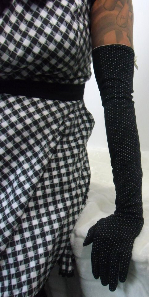 Gants pinups extra longs de mi-saison à pois agrippants