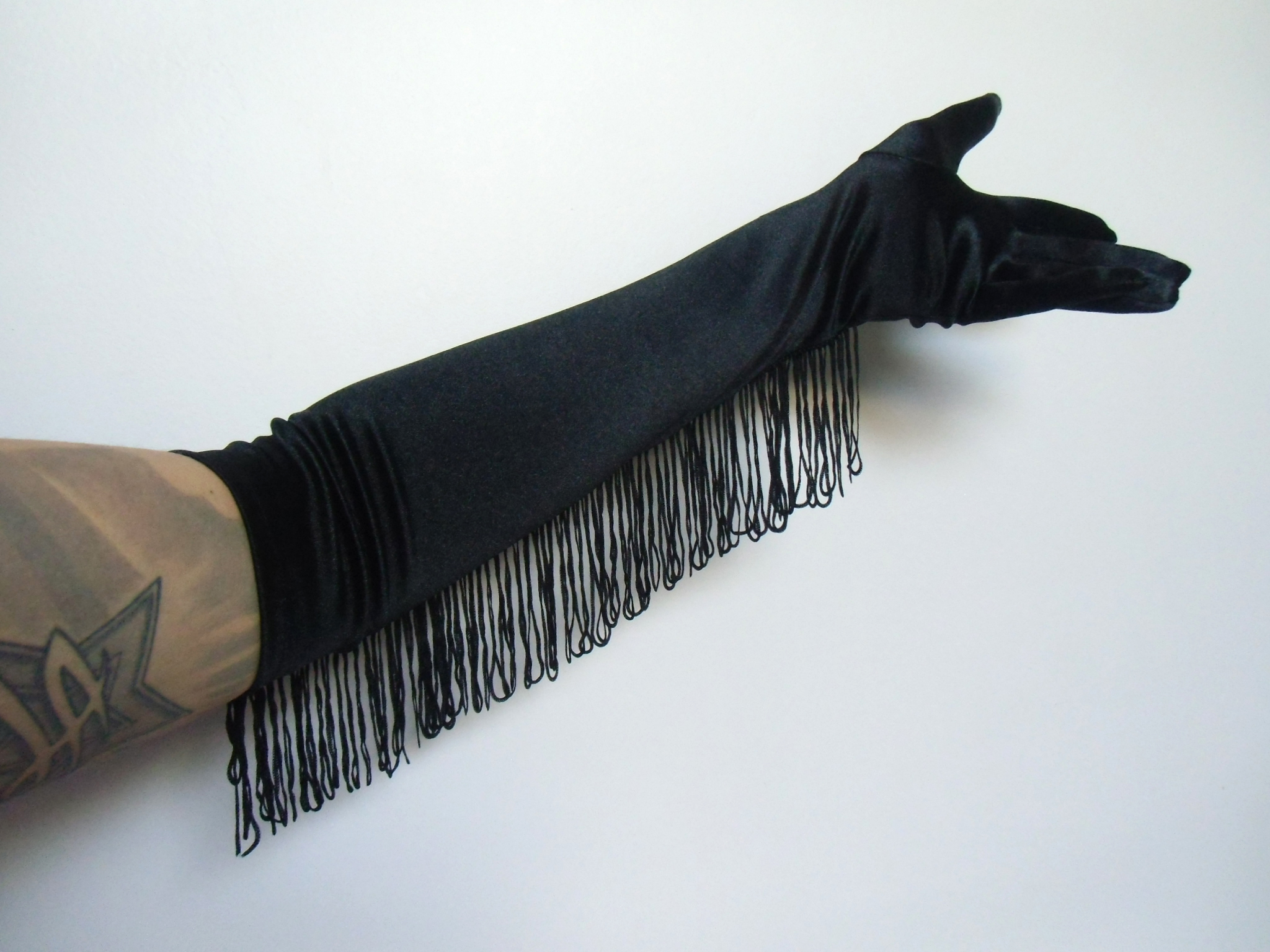 Gants 50cm satinés et masque noir Allure