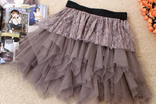 Jupe tutu sexy couleur taupe dentelle et tulle