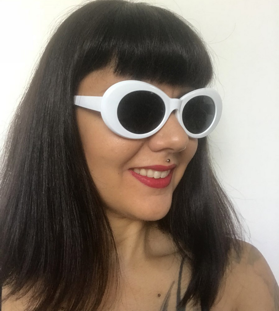 Lunettes de soleil r tro ann es 60 ovales blanches Lunettes de soleil r tro ann es 60 ovales blanches