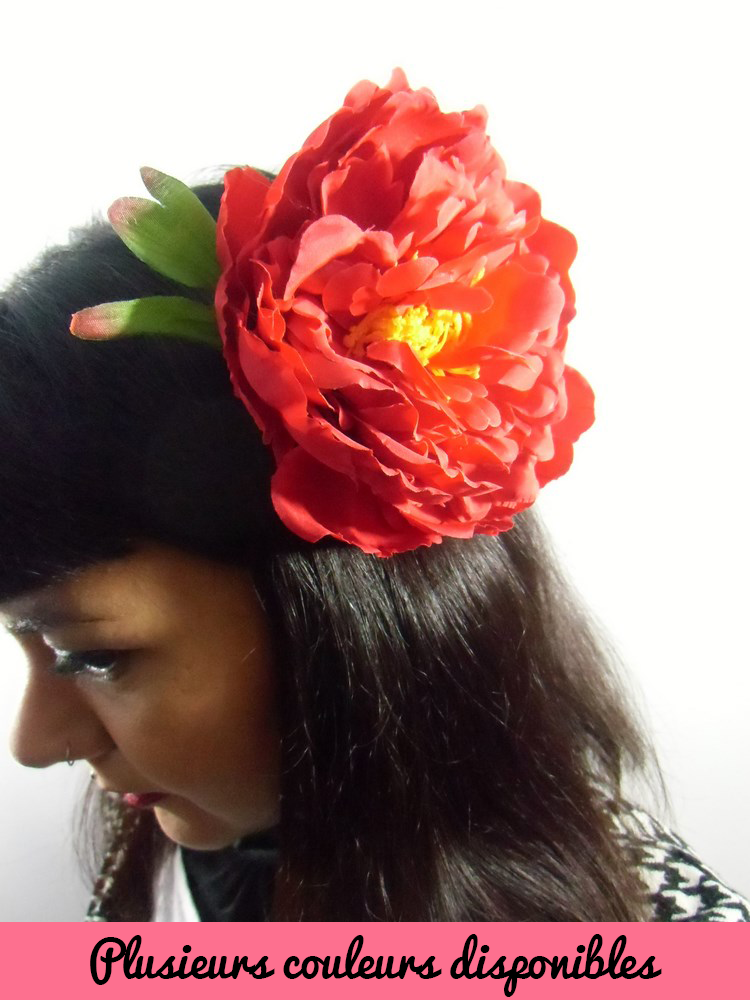 Grosse fleur rose rouge pince clip cheveux et broche coiffure rétro pinup 