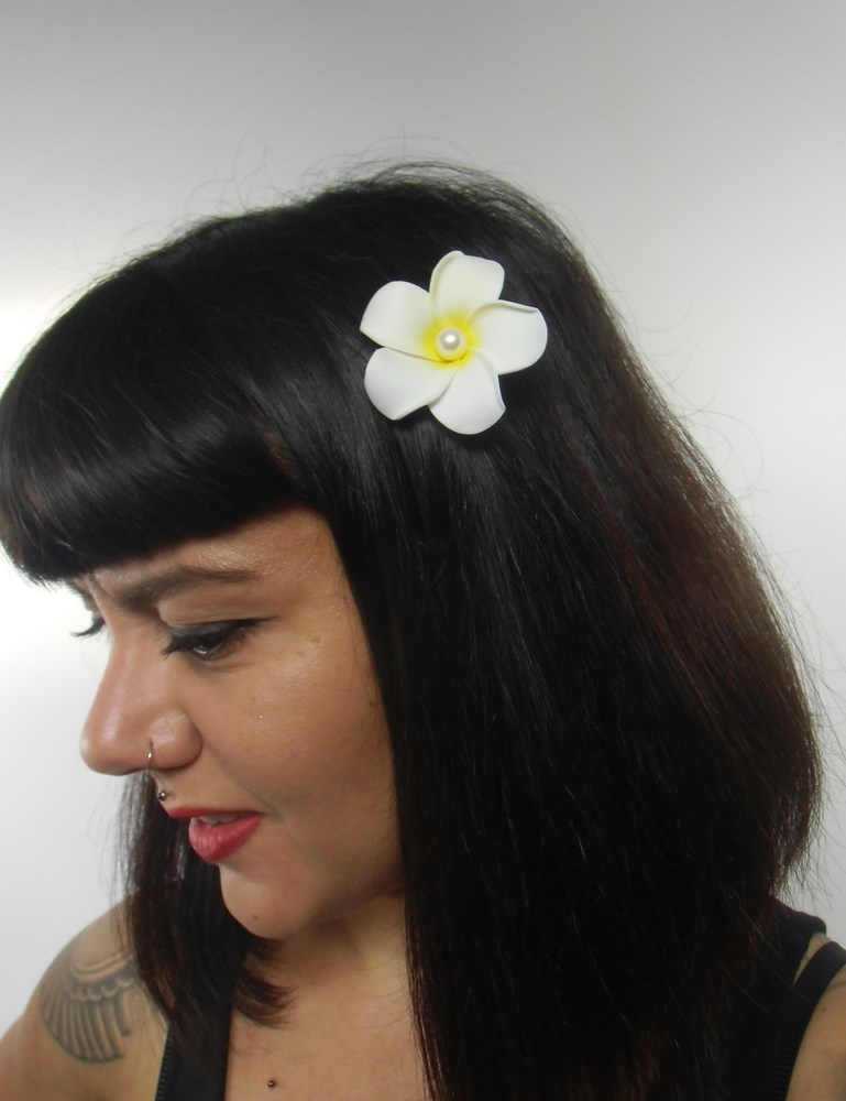 Pince à Cheveux Fleur Frangipanier Avec Perle - Blanc - 3 Tailles Au Choix - Neuf Avec étiquettes