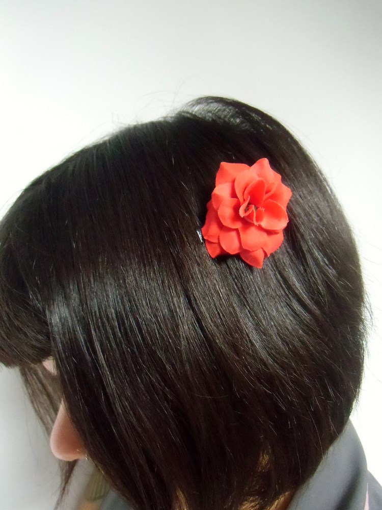 Pince clip à cheveux fleur de pivoine rouge