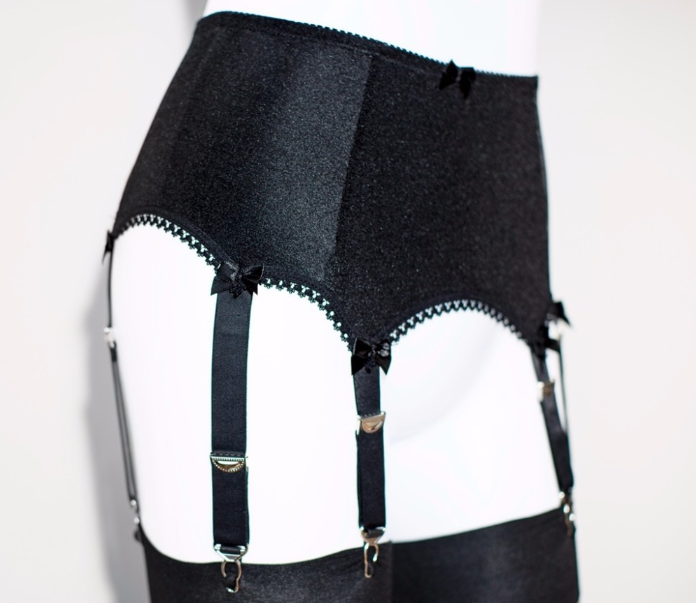 Porte-jarretelles rétro noir classique sexy glamour