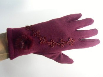 Gants tactiles hiver rétro fleurs crochet et pompon