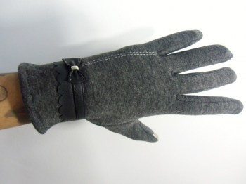 Gants gris tactiles hiver rétro tissu épais noeud simili