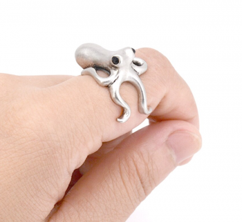 bague-pieuvre-argente-brillant