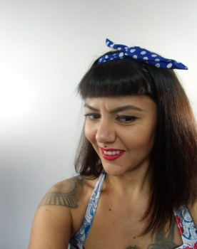 Bandeau cheveux rigide modulable bleu et blanc à pois