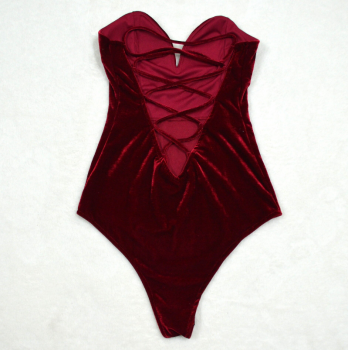body-bustier-bordeaux-velours-10