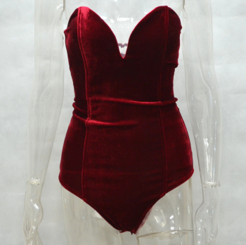 body-bustier-bordeaux-velours-7