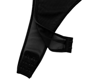 Body échancré noir en mesh transparent