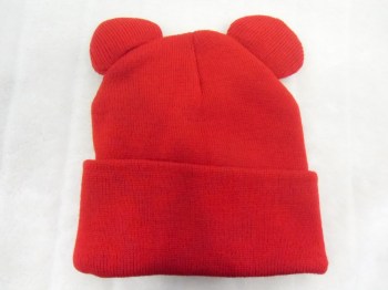 Bonnet rouge original hiver oreilles de Mickey