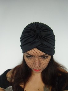 Bonnet turban original à voilette de coquetterie pinup