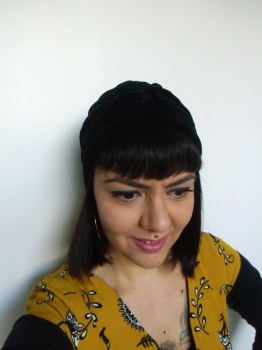 Bonnet turban original en velours noir