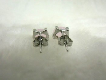 Boucles d'oreilles puces originales têtes de chat roses