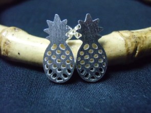 Boucles d'oreilles argentées pinup ananas minimaliste