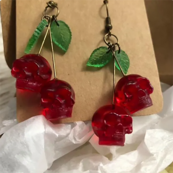 boucles-doreilles-cerises-tetesdemort