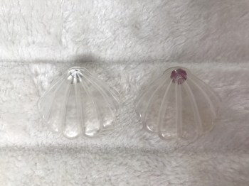 Boucles d'oreilles originales coquillages transparents