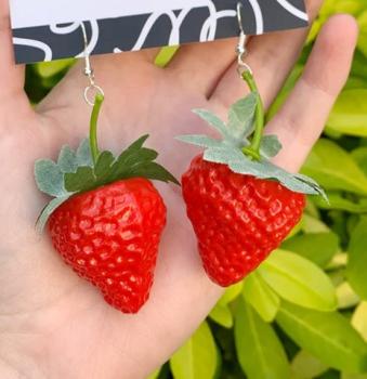 boucles-doreilles-fantaisie-originales-fraises-3