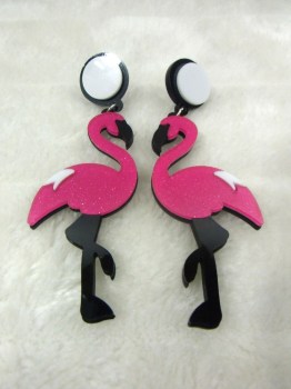 Boucles d'oreilles flamants roses pailletés fuchsia