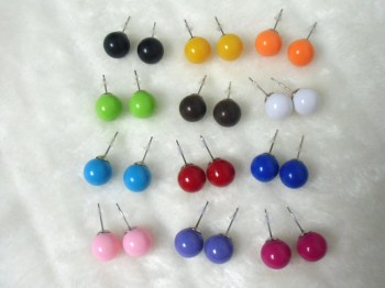Boucles d'oreilles acidulées perles en plastique coloré