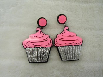 Boucles d'oreilles originales cupcake rose paillettes