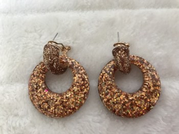 Boucles d'oreilles rétro rondes résine dorée à paillettes