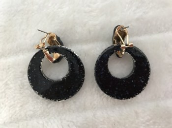 Boucles d'oreilles rétro rondes résine noires à paillettes bleues