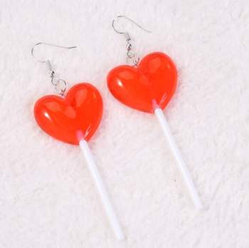 Boucles d'oreilles sucettes coeurs rouges bonbons résine