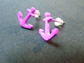 Boucles d'oreilles ancres marines violettes "Colourful anchors"