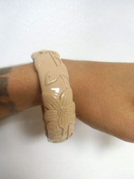 Bracelet rétro pin-up tiki résine ocre sculptée