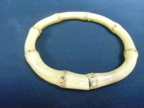 Bracelet en bambou "Pin-up tiki circle"