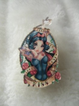 Broche princesses disney pin-up tatouées