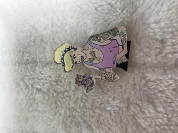 broche-princesses-disney-tatouees-rock-cendrillon