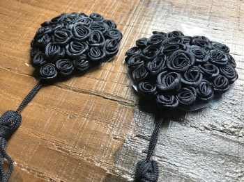 Cache-tétons nippies coeurs roses noires