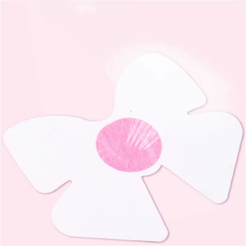 cache-tetons-nippies-noeuds-roses-2