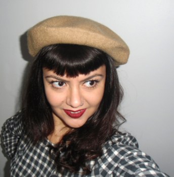 Béret beige foncé rétro pinup rond 28cm en laine mélangée