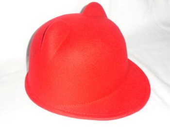 Chapeau boule rouge à oreilles d'animal chat original