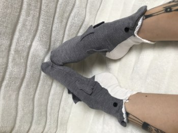 chaussette-animal-rigolo-requin