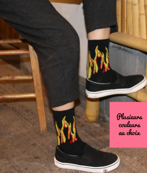 chaussettes-noires-flammes-feu
