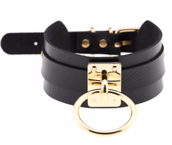 collier-bdsm-simili-cuir-noir-anneau-dore