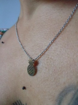 Collier de pin-up pendentif fruit ananas argenté