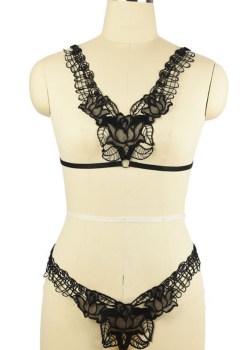 Ensemble lingerie burlesque sexy harnais noir