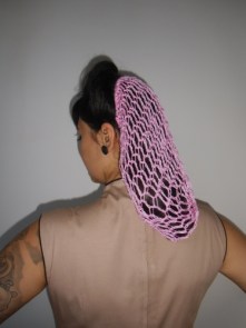 Filet à cheveux rose pâle rétro en crochet \