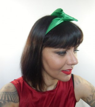 Bandeau cheveux rigide modulable vert satiné