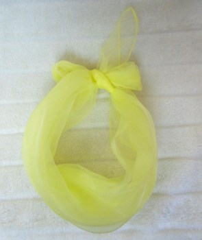 Foulard à cheveux transparent couleur jaune pinup