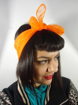 Foulard à cheveux transparent orange pour pinup